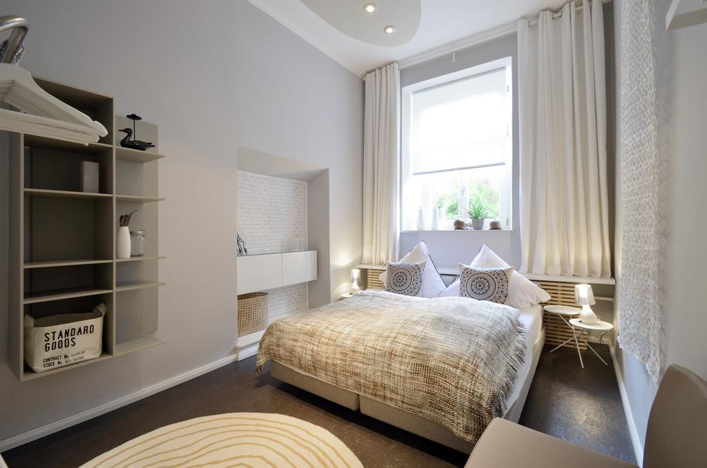 Cocoma-Design-Apartment Deluxe - very central München Kamer foto